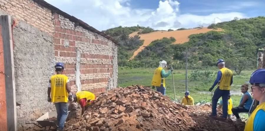 [video]-projeto-reforamar-abre-inscricoes-para-transformar-casas-de-familias-em-situacao-de-vulnerabilidade-no-rn-–-portal-98-fm-natal