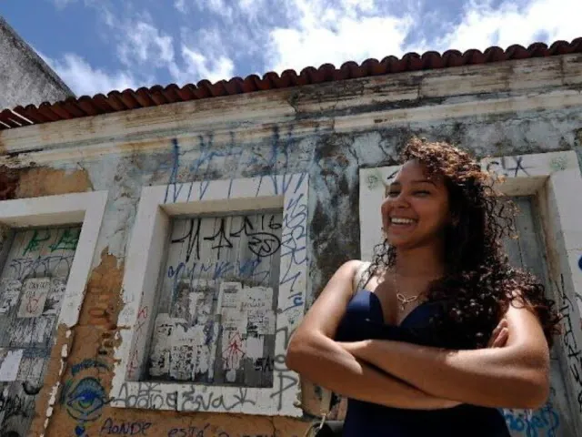 Engenheira reforma casas de famílias pobres em Natal, no Rio Grande do Norte