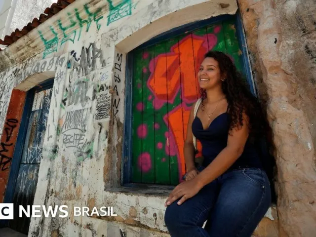 A menina que cresceu sonhando com um lar sem goteiras e hoje ‘transforma casas’ de graça – BBC News Brasil