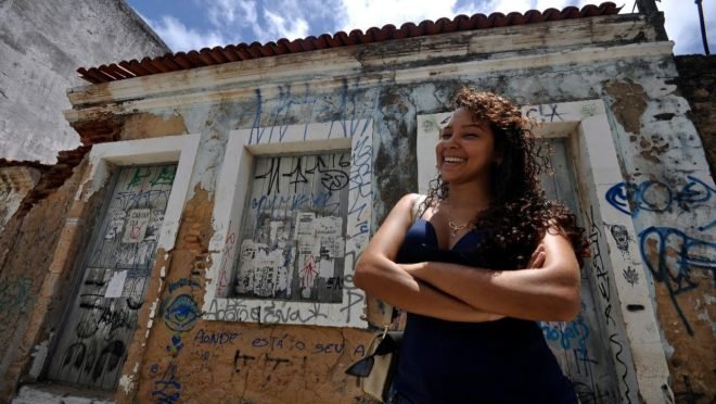 mais-do-que-reformar-casas,-entregar-lares-que-transformam-vidas-e-a-missao-dessa-jovem