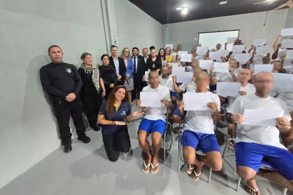 internos-de-alcacuz-concluem-curso-profissionalizante