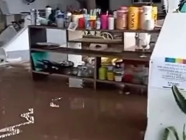 ONG que reforma casas para famílias pobres tem bazar destruído por chuvas em Natal; saiba como ajudar